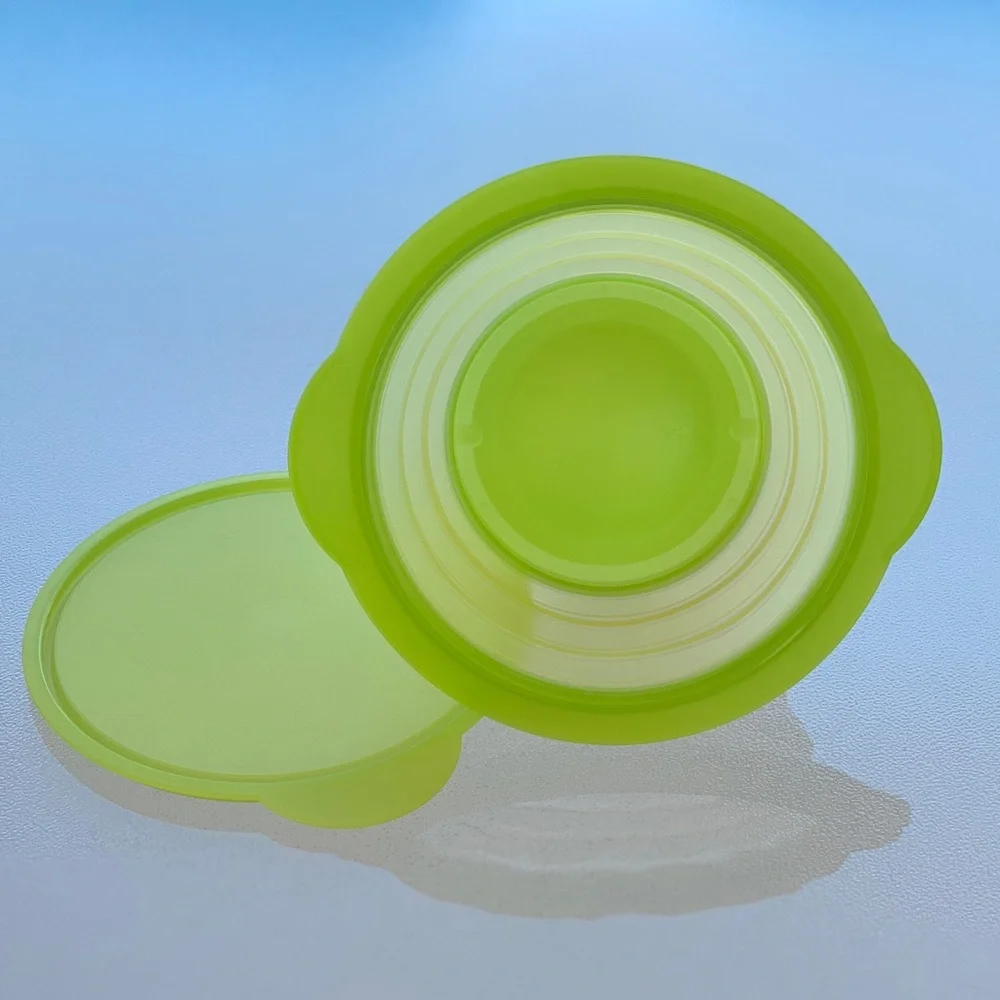 Tupperware Lime Green Space Saving Collapsible Pop-Up 3-Cup/700 mL Bowl with Lid